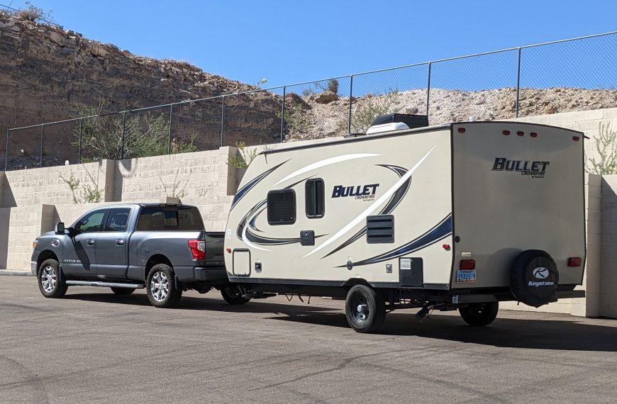 Exciting Kingman, Arizona – behind the 76 gas station! Heading home.